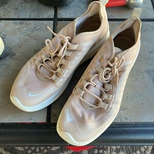 Women’s Nike Running Shoes Size 11